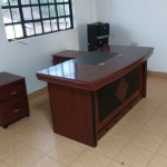 modern 1.6 meter executive office desk, 1600mm executive office desk, contemporary executive desk 1.6m, sleek office desk 1.6 meter, 1.6m executive desk for modern offices, professional 1.6m office desk, large modern executive office desk 1600mm, stylish 1.6 meter executive table, 1.6 meter manager office desk, modern wood executive desk 1600mm, executive office table 1.6m length, 1600mm premium office desk, spacious executive office desk 1.6m, modern design executive table 1.6m, ergonomic executive desk 1600mm, durable 1.6 meter office executive desk, executive workstation 1.6m, modern business desk 1600mm, 1.6 meter L-shaped executive desk, luxury executive office desk 1600mm, minimalist executive desk 1.6 meter, 1600mm office desk with drawers, modern executive writing desk 1600mm, custom 1.6 meter executive desk, 1.6m executive desk with storage, and modern corporate desk 1600mm.